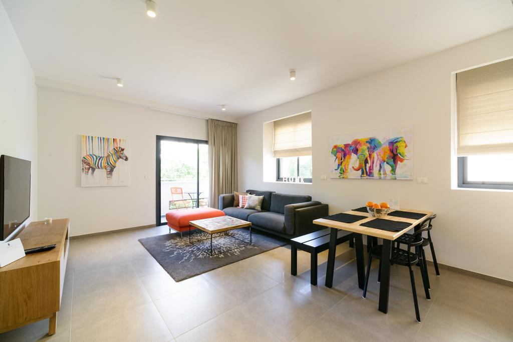 Sunny Luxury Apartments Tel Aviv Exteriör bild