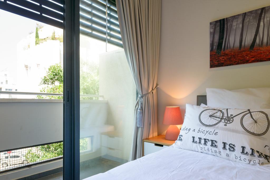 Sunny Luxury Apartments Tel Aviv Exteriör bild