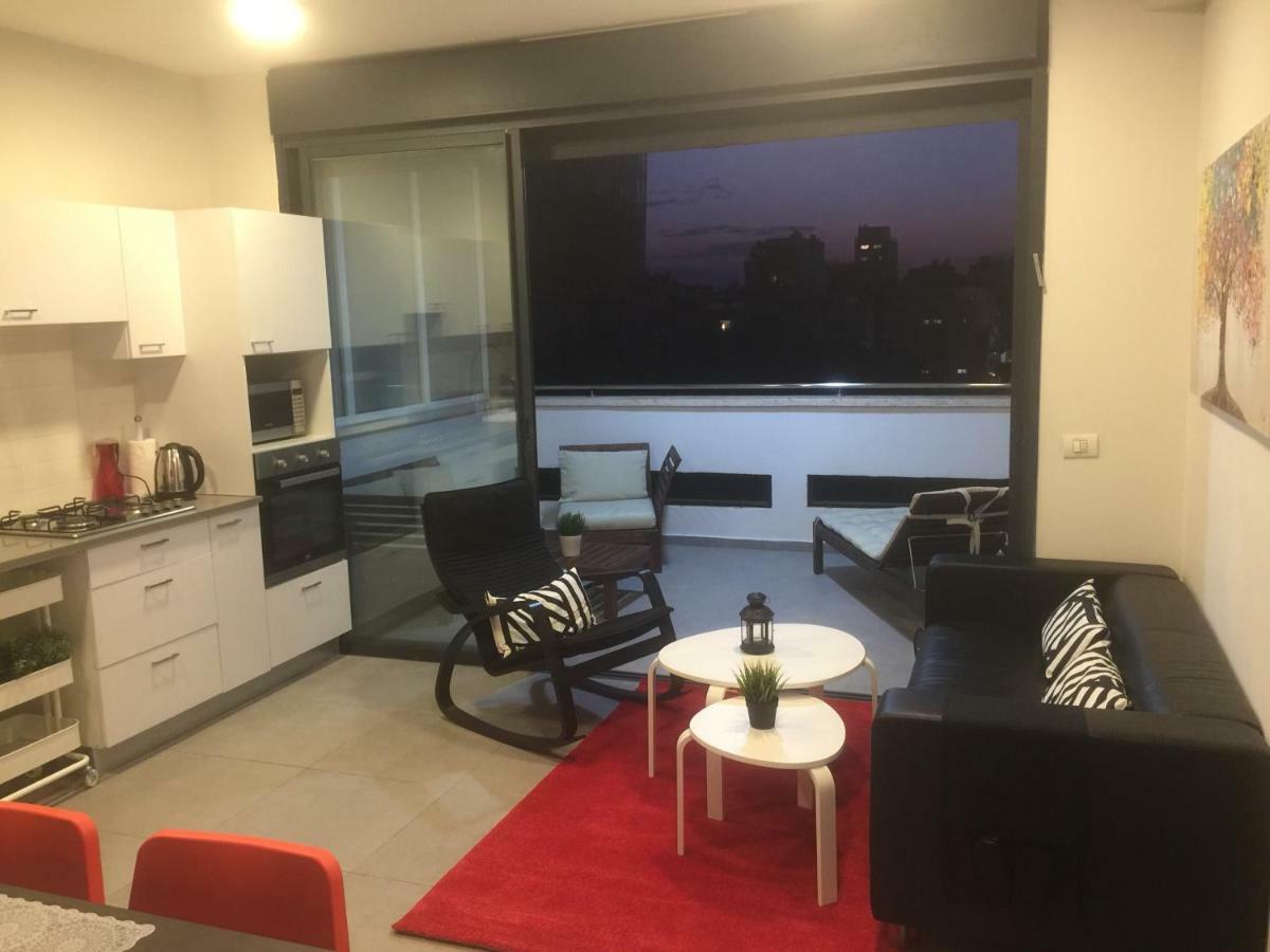 Sunny Luxury Apartments Tel Aviv Exteriör bild